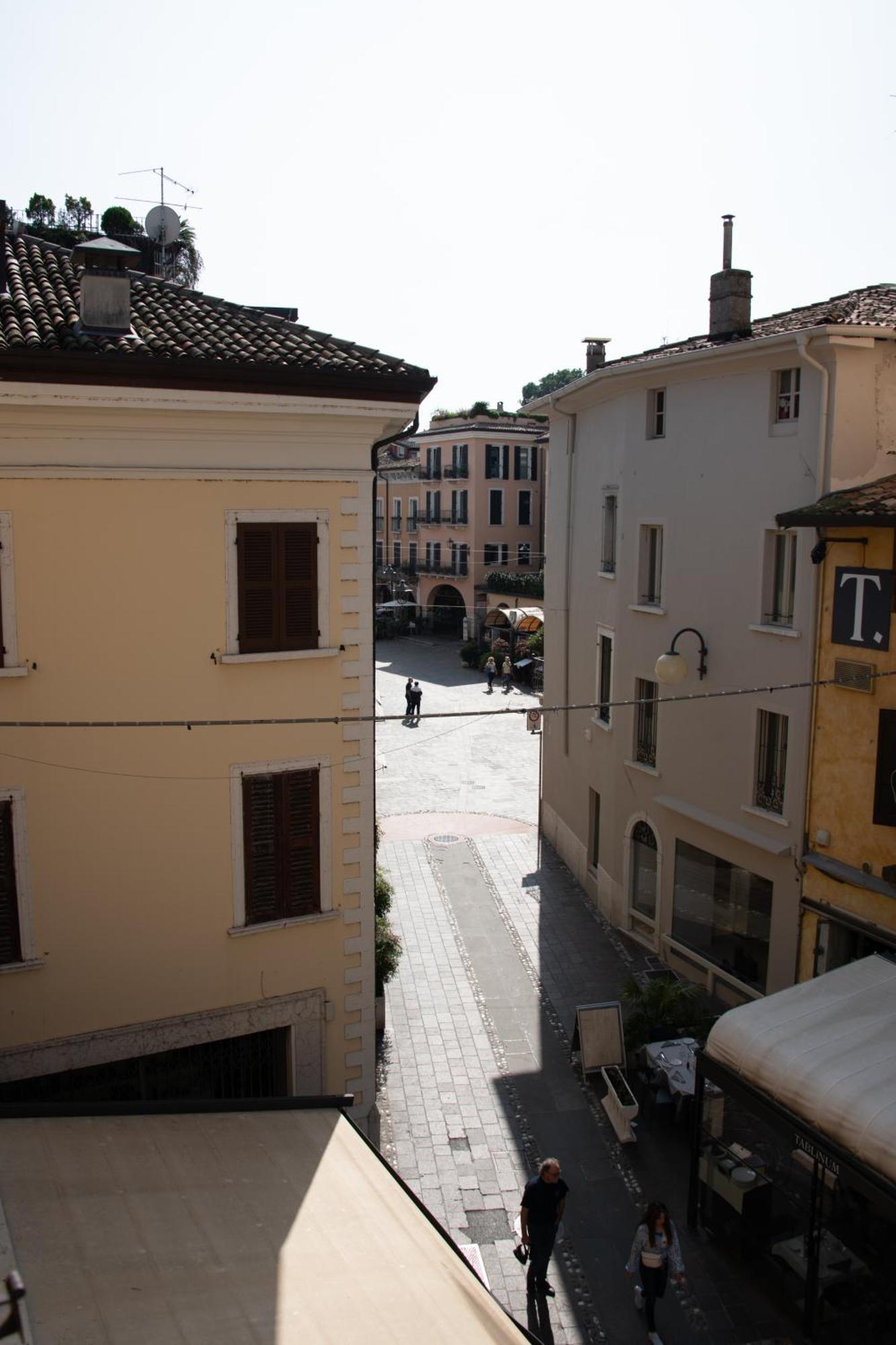 Apt Centrale Vista Lago Incredibile Posizione * Desenzano del Garda